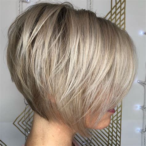35 Cute Short Bob Haircuts Everyone Will Be Obsessed With In 2023
