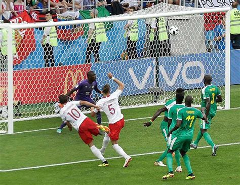 Russia 2018 Group H Senegal Beats Poland 2 1 1st African Win At