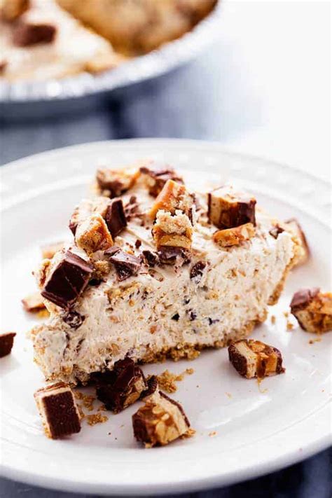 Before pouring in the filling, let the crust cool on a wire rack, which allows air to. No Bake Snickers Bar Pie | The Recipe Critic