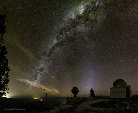 Astronomy Picture Of The Day Milky Way Over Bosque Alegre Station In