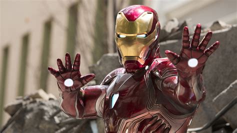 Iron Man In Avengers Infinity War Wallpapers Hd Wallpapers Id 25467