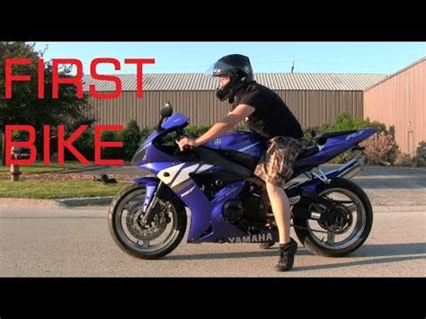 So, you've been bitten by the motorcycle bug and want to learn more about them, maybe you're thinking about getting your first bike. Yamaha R1 As a First Bike - Short Man Learning How To Ride ...