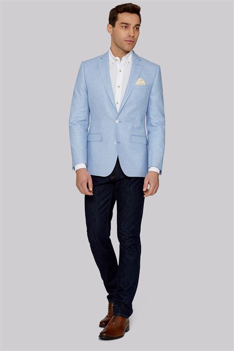 Sky Blue Blazer With Jeans Combination Can Be The Hottest Fashion Trend