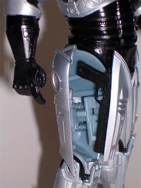 Robocop Spring Loaded Holster By Neca Figurefan Zero