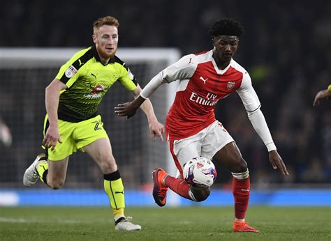 Join the discussion or compare with others! Arsenal youngster Ainsley Maitland-Niles lauds Arsene ...