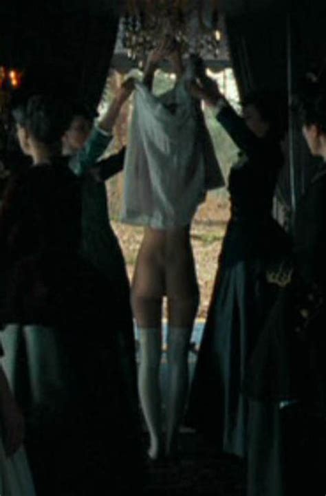 Kirsten Dunst Nude Caps From Marie Antoinette Picture 20072