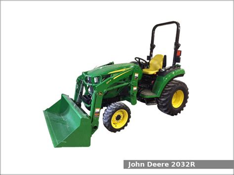 John Deere 2032r 2013 2016 Tractor Review And Specs Tractor Specs