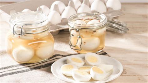 Traditional Pickled Eggs Recipe Get Cracking 伟德体育b