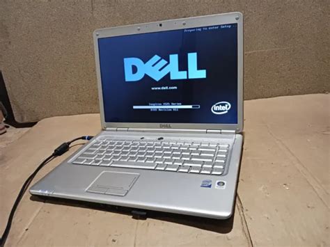 Dell Inspiron 1525 Laptop Intel Core 2 Duo 183 Ghz 154 Lcd Screen
