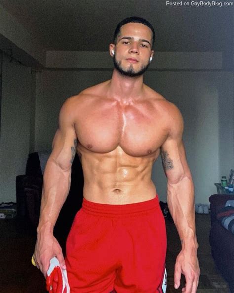 Jordan Torres Is Looking Damn Fine In These Relaxed Shots