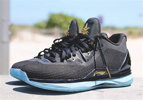 Find the top li ning dwyane wade shoes with links to the best pricing and deals. The Edition Boutique x Li-Ning Way of Wade 4 | SneakerNews.com