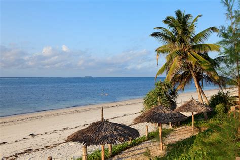 10 best beaches in kenya with photos and map touropia images and photos finder
