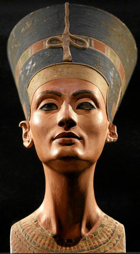 En Busca De Cleopatra Y Nefertiti Las Reinas Legendarias De Egipto