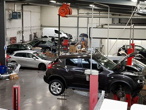 Visit one of our 27 west herr automotive group dealership in the buffalo & rochester areas for a new or used or preowned car, truck, or suv. Réparer, redresser ou changer le Capot de votre véhicule ...