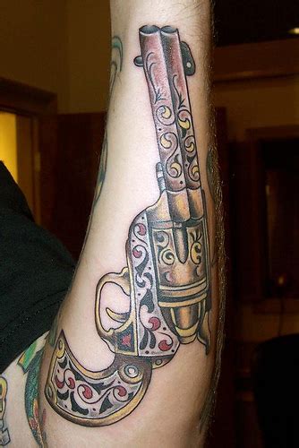 Arts Traditional Gun Tattoo Schools Tattoo Design