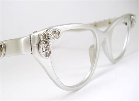 vintage 50s 60s tura horn rim cat eye eyeglasses frame etsy vintage glasses vintage eyewear