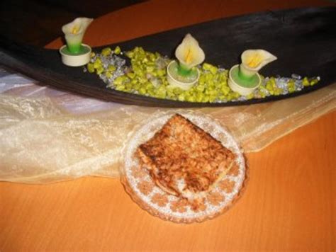 Diesen kuchen hat es schon in meiner kindheit immer wieder gegeben. Kokos-Marmeladen-Kuchen - Rezept Durch wastel | Beste ...
