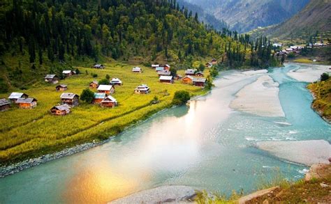 3 Days Neelum Valley Honeymoon Tour Package Pakistan