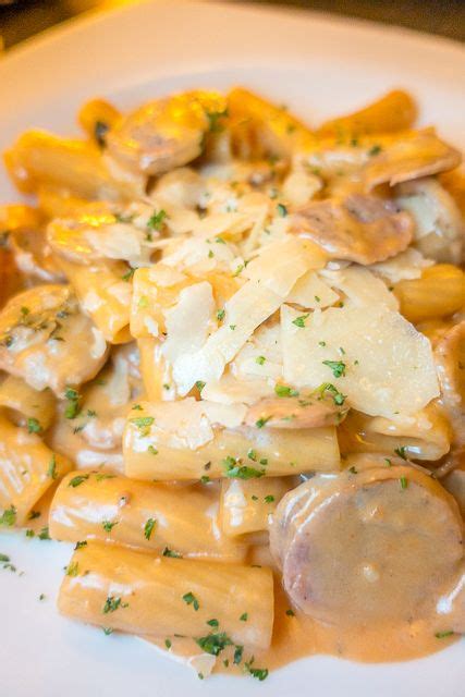 La famiglia italian restaurant, the family in italian, was founded in 2011 by the rella family, when we moved from rome, italy, to destin, fl. Where to Eat in Destin, FL - Sandestin, FL | Plain Chicken ...