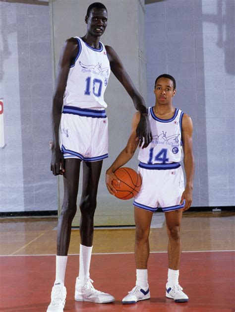 Nba Meet The Tallest Basketball Player In History Newslex Point