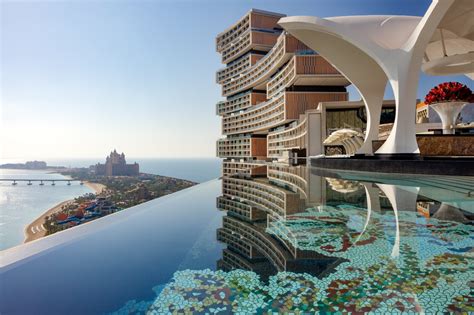 Dubai Receives 1436 Million International Visitors Lifestyle Travel Emirates247