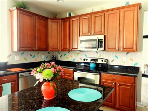 Make long horizontal and vertical strips, paint flowers, toys, or. Hometalk | Colorful Painted Kitchen Backsplash