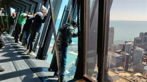 observation deck 360° chicago tilt john hancock center youtube