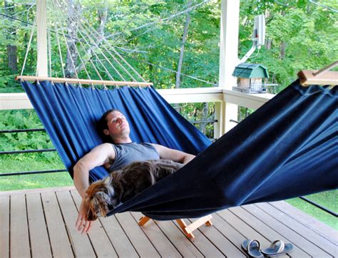 15 Gorgeous Hammock Projects That You Can Make Yourself