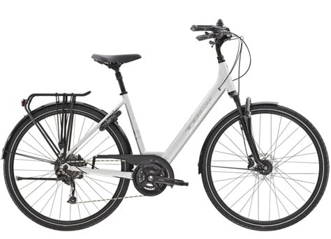 2022 Trek Verve 3 Eq Lowstep Hybrid Bike In Silver