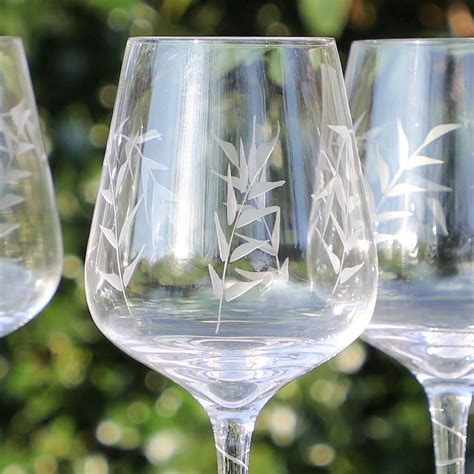 Luxury Etched Leaf Wine Glasses By Dibor