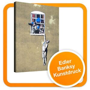 Banksy Kunstdruck Graffiti Bild Naked Man Poster Print Auf Leinwand
