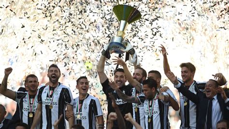 Serie A Juventus Clinch Record Sixth Consecutive Title With A Game To