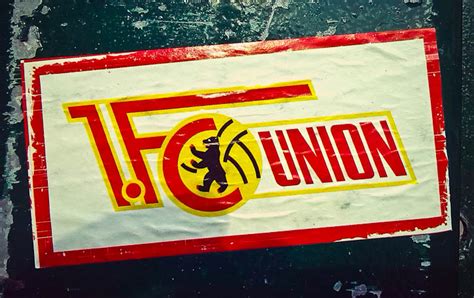 Fc union berlin or simply union berlin, is a professional german association footbal. Fußball, graffiti and artwork @1. FC Union Berlin - Union in Englisch