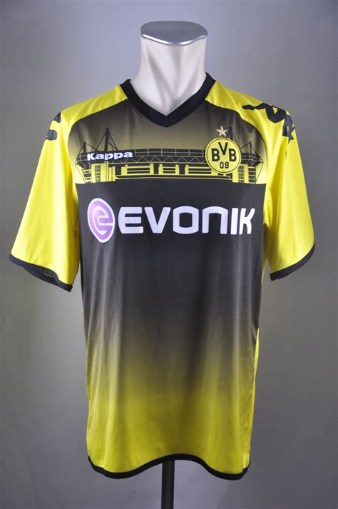 Neues trikot des bvb könnte über interessantes design verfügen. Borussia Dortmund Trikot Gr. L 2011-12 Evonik X-Mas BVB ...