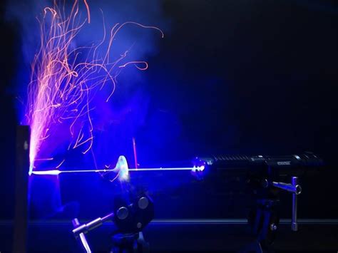 Worlds Strongest 50000mw Blue Laser Pointer Flashlight