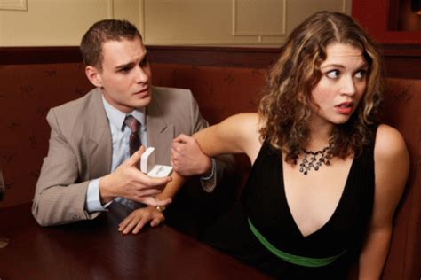 6 ways to avoid getting dumped by your girlfriend