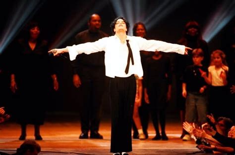 Los Hijos De Michael Jackson Le Recuerdan Con Un Documental