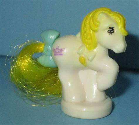 Vintage My Little Pony Petites Royal Pony Palace With Sundrop And Magic