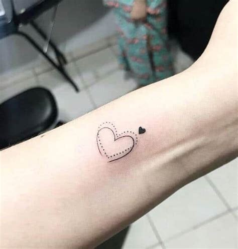 50 Simple Tattoos For Women Shape Tattoo Small Heart