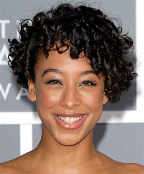 23 Nice Short Curly Hairstyles For Black Women