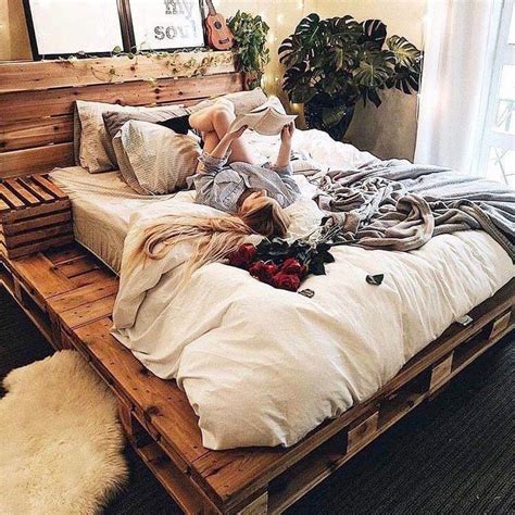 20 Diy Wood Pallet Bed Frame