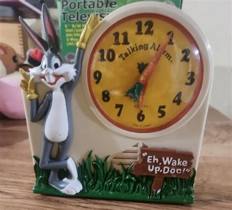 Vintage 1974 Janex Warner Bros Bugs Bunny Talking Alarm Clock Wind Up