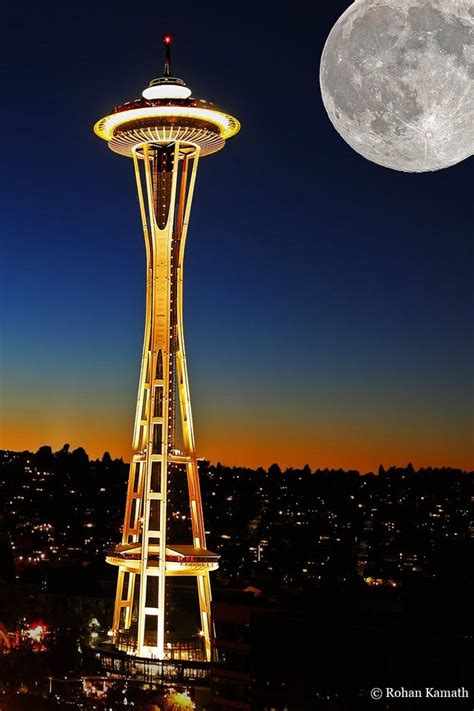 Supermoon Over Seattle Space Needle Pics