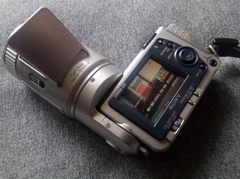 Top Sony Design Camera With Zeiss Cybershot Dsc F505v Catawiki