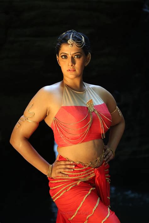 varalaxmi sarathkumar bollywood actress hot photos actresses 81000 hot sex picture