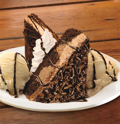 Every person who loves chocolate needs to try this easy chocolate mousse cake recipe as soon as they get the chance. LongHorn Stampede Cake - JobSeekers PTC