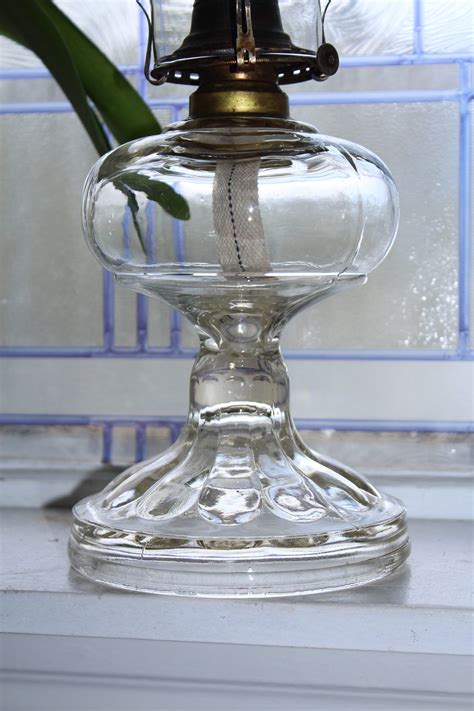 Antique Glass Oil Lamp With Chimney