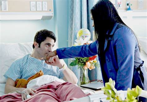 Chris Messina Opens Up About Kissing Mindy Kaling Chris Messina The