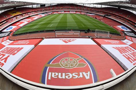 Topçular üst sıralara tırmanma adına kritik bir virajı dönerken leicester city 4 maç sonra kaybetti. Arsenal vs Leicester LIVE! Latest score, goal updates, team news, TV and Premier League match ...