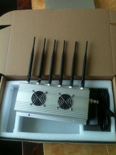 Scary how dangerous it is! Cell phone Jammer Homemade GPS Jammers 8341CA-4G